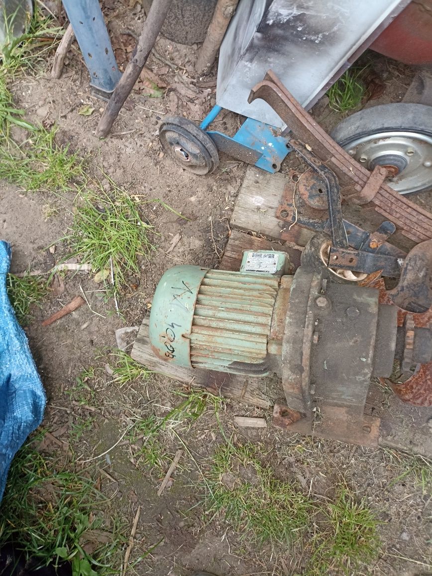 Sprzedam motoreduktory silnik elektryczny