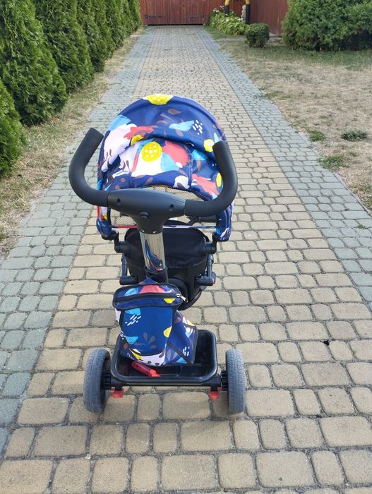 Велосипед з батьківською ручкою