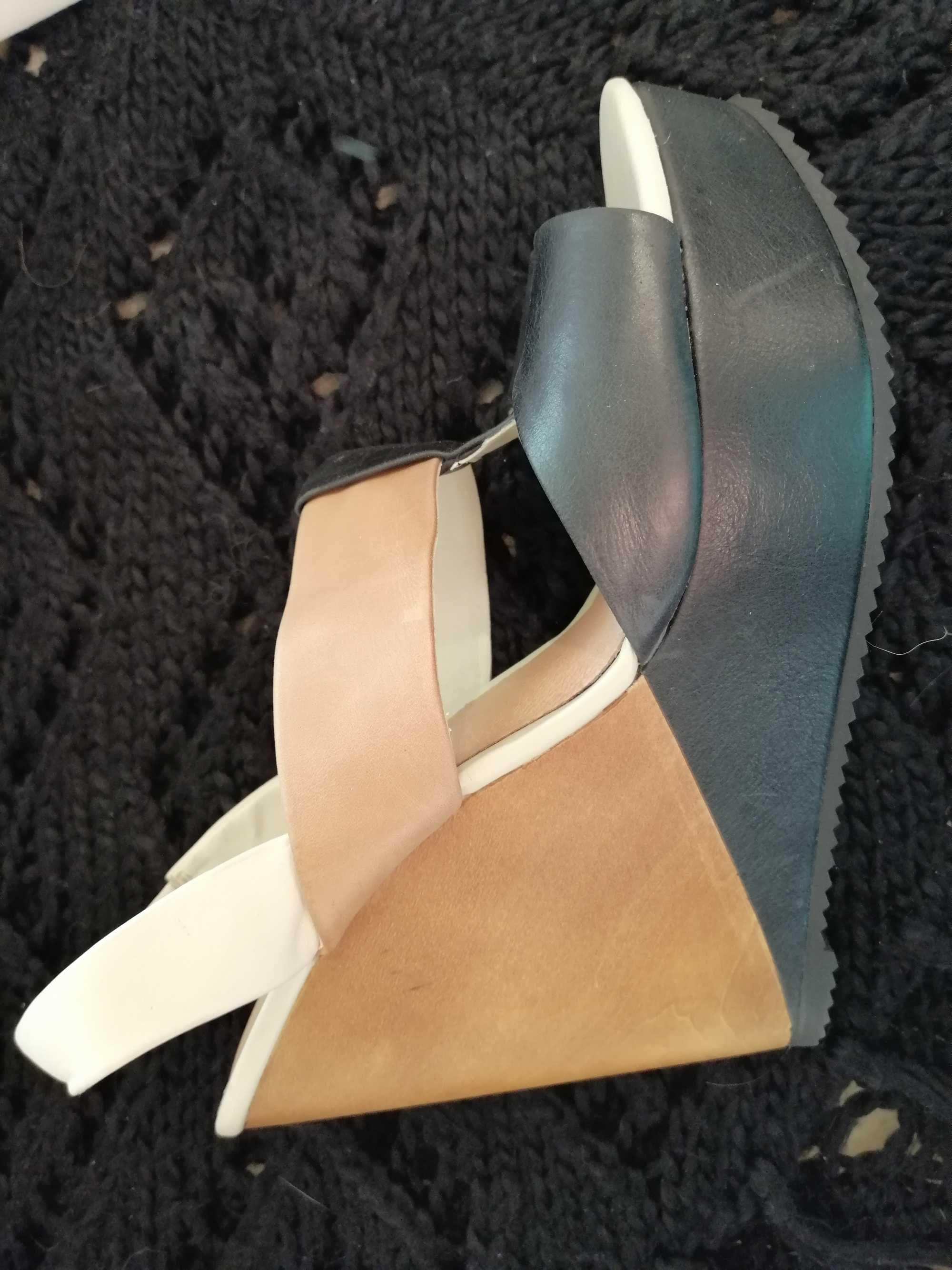 Nowe sandały ALDO 39