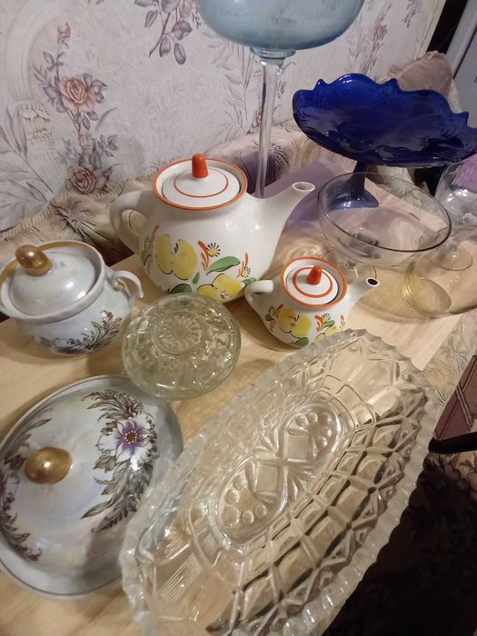 Сахарница и заварник  из сервиза