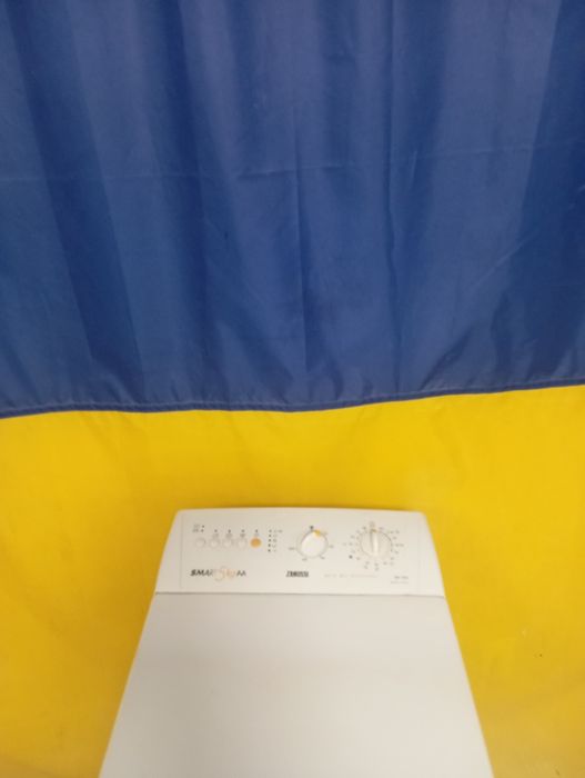 Стиральная машина Zanussi ZWT3105