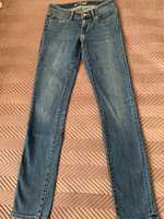 Spodnie yeansowe damskie, levis, model 712, rozmiar 25/32.