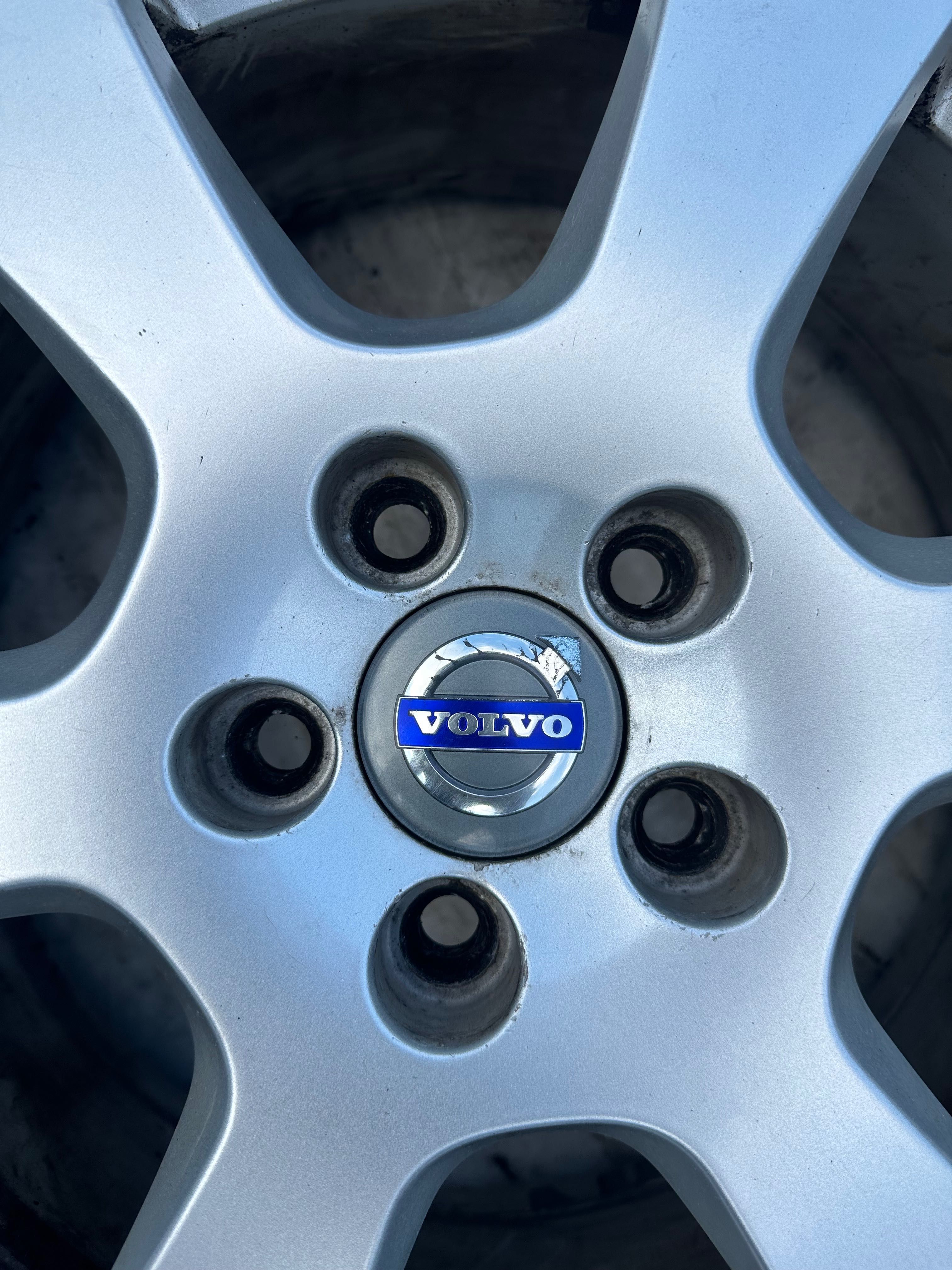Felgi aluminiowe VOLVO XC60 17 5x108 bez opon