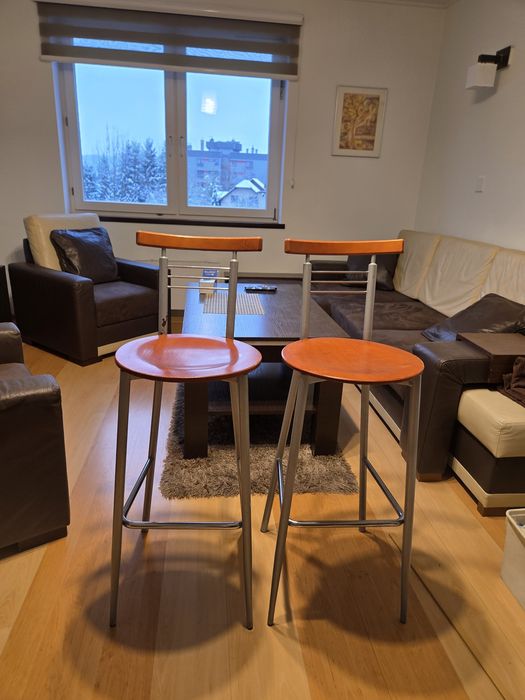Krzesła barowe hokery 2 szt
