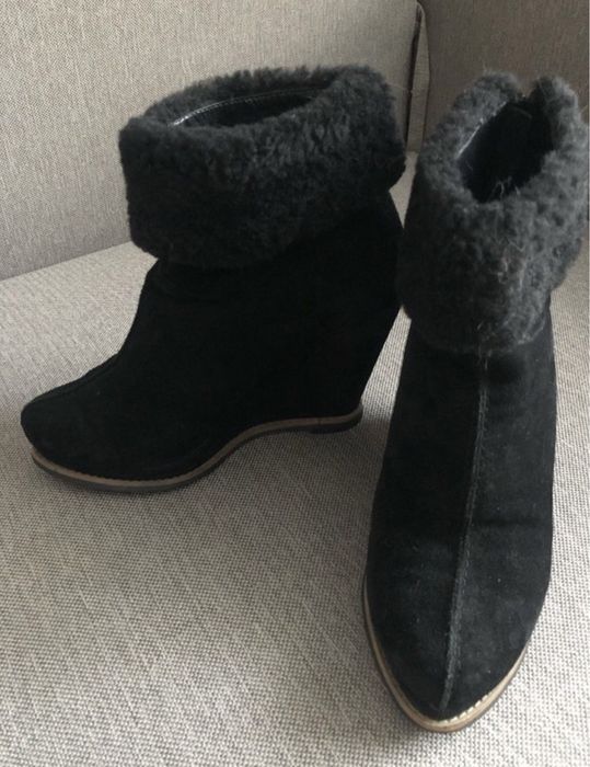Замшеві зимові полусапожки