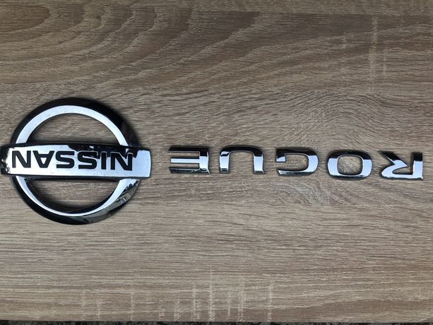 Эмблема Значок Nissan rogue T32