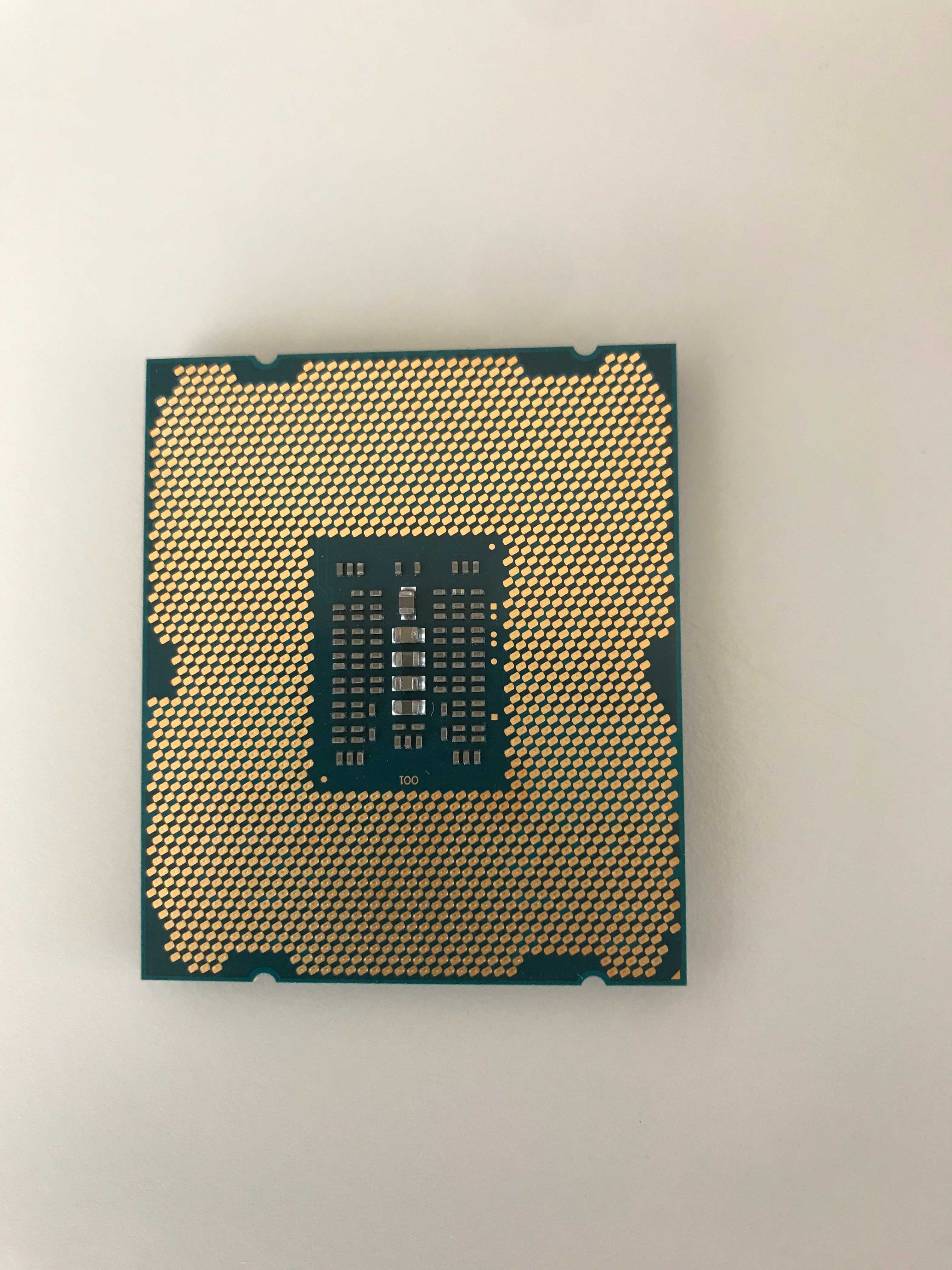 Процессор Intel Core i7-4820K 3.70-3.9GHz сокет LGA2011