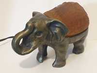 Lindo candeeiro de mesa figurativo- Elefante em bronze