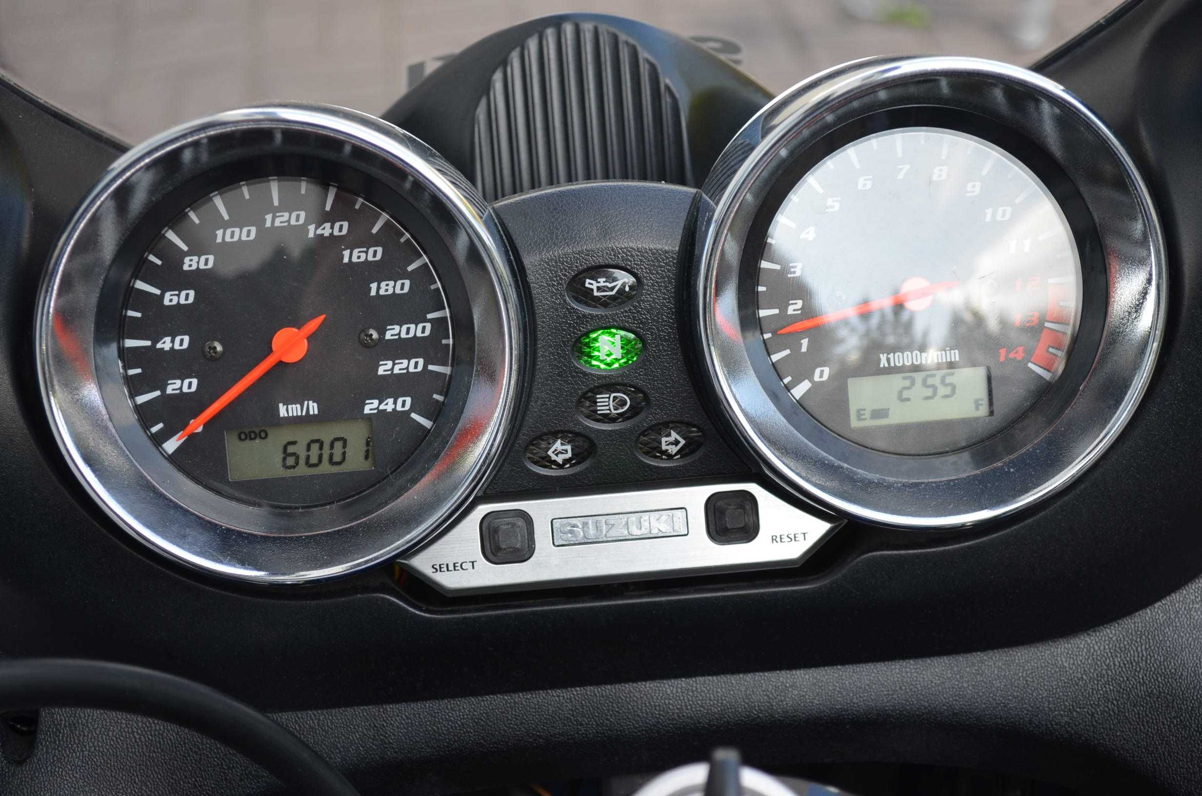 Suzuki GSF 600 S Bandit, jak nowy 6 tys. km.