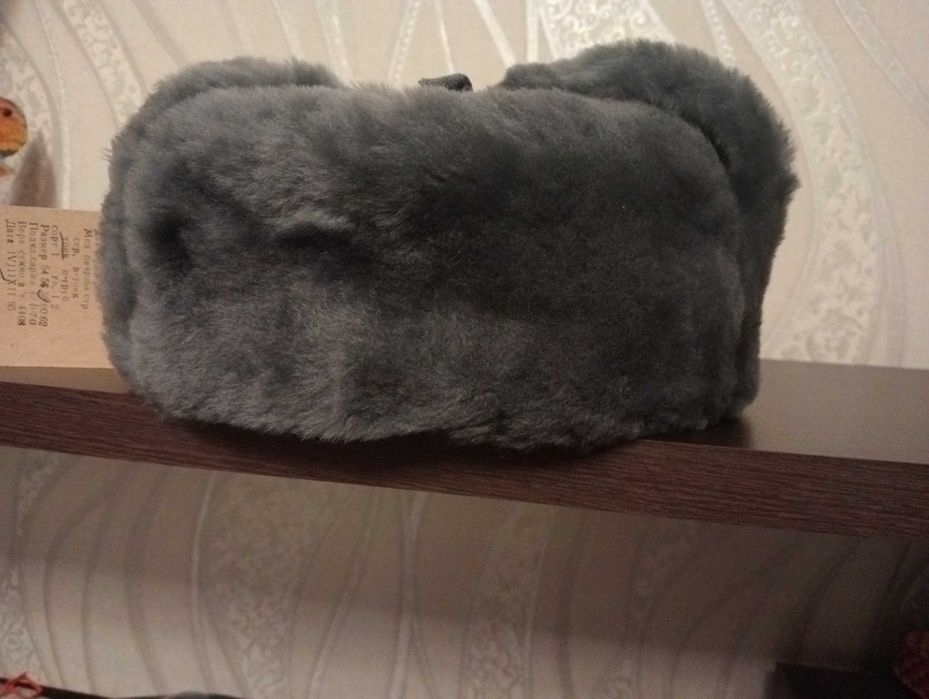 Фуражки, различная форма ВСУ, милиции Украины