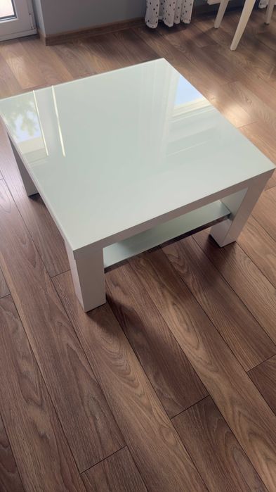 Stół stolik kawowy lakierowany biały z półką