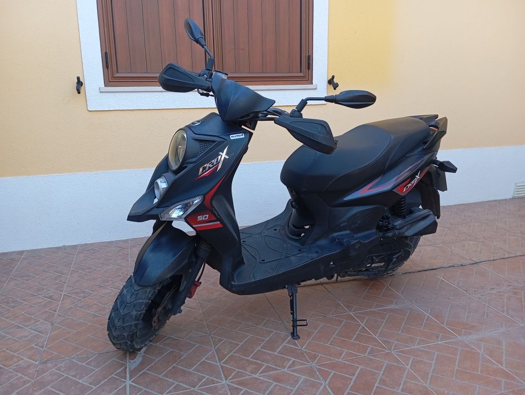 Vendo scooter Sym crox 50 cc