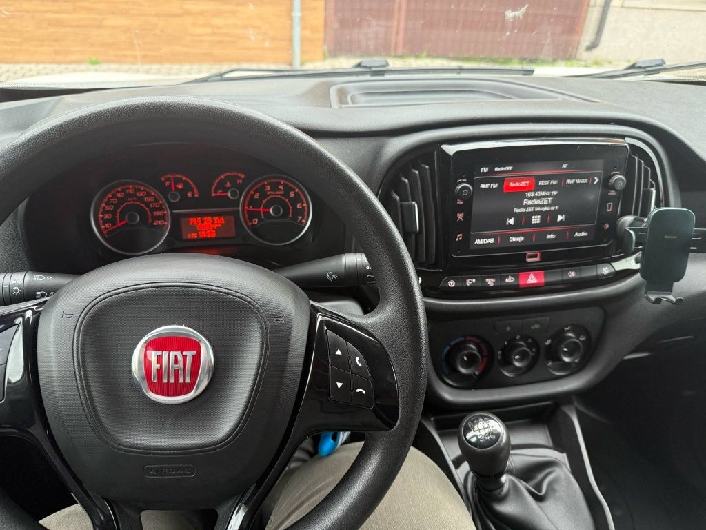 Doblo Maxi Fiat 1.6 trekking 2022r 88tys km camper