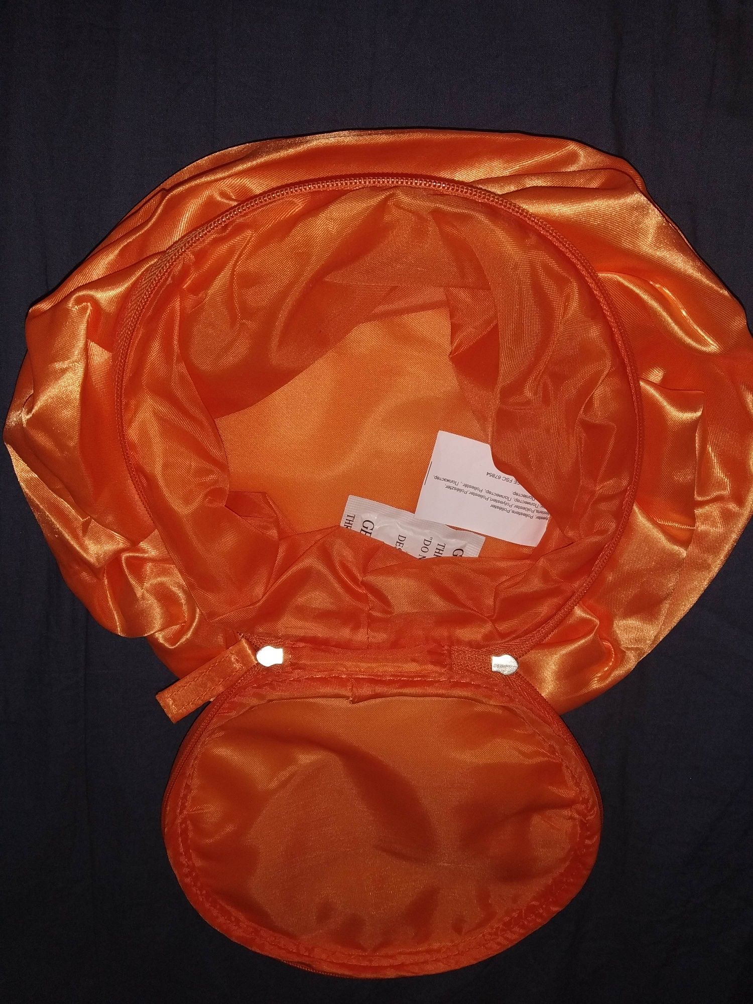Pomarańczowa kosmetyczka Avon