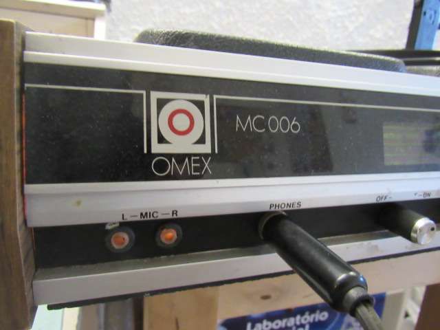 Gira Discos OMEX MC006