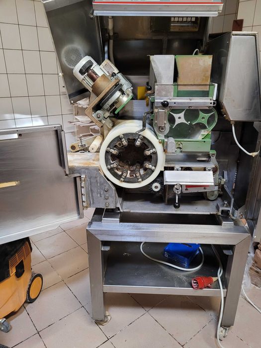 Konig Mini Rex dzielarka bułek pączków 35g-135g