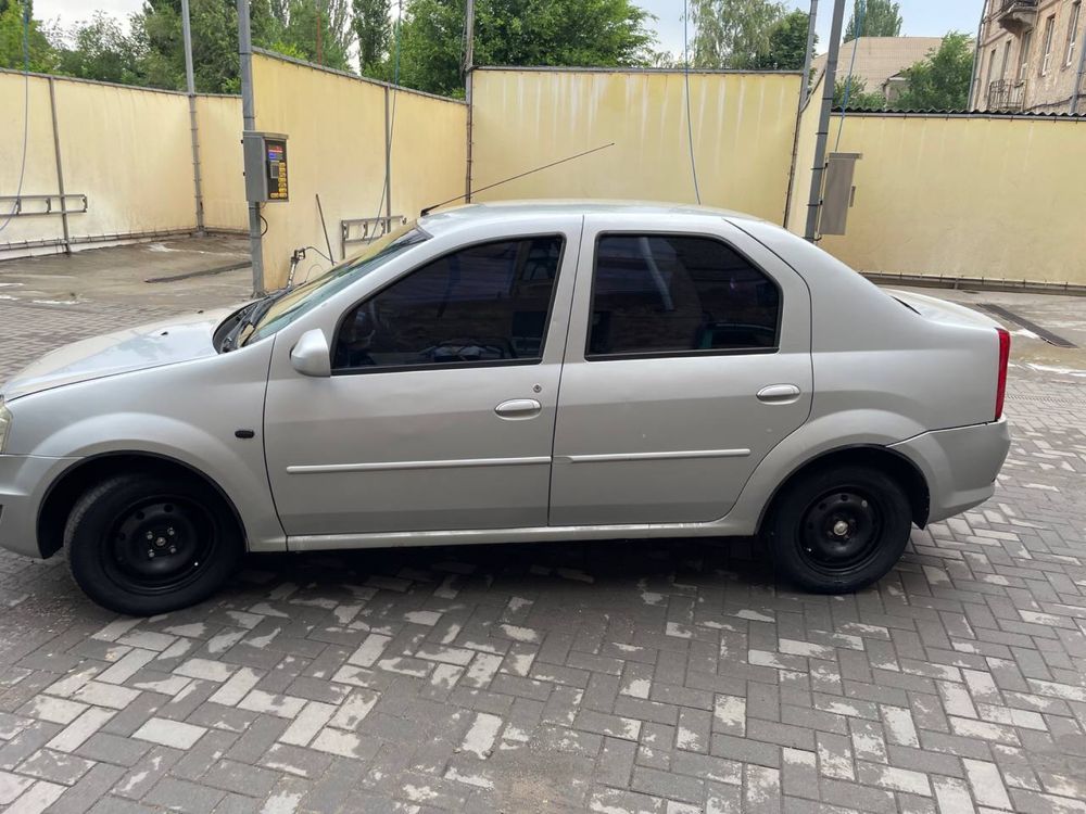 Продам Dacia Logan