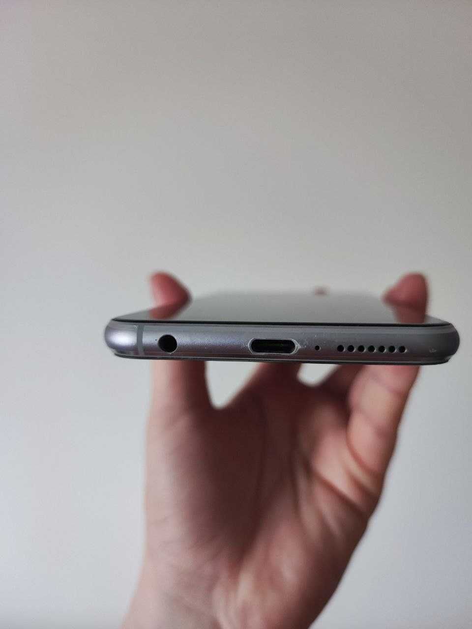 Смартфон Asus Zenfone 5 4/64 Gb