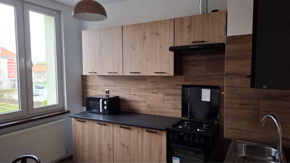 Wynajmę kawalerkę 36m2 w centrum Biskupca-nowa niższa cena 1500 zł !