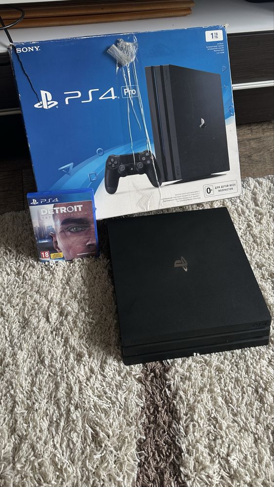 Sony Playstation 4 Pro 1 TB с дисководом + detroit
