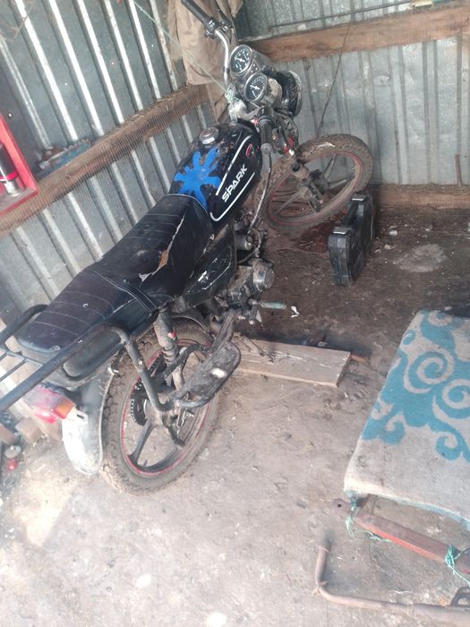 Продаю все робоче поміняти головку іі бак і все