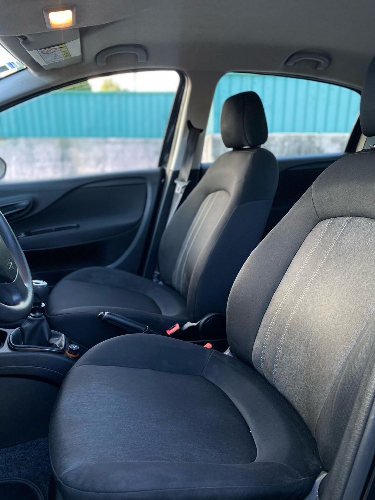 Fiat Punto 1.2 Easy Nacional 2016