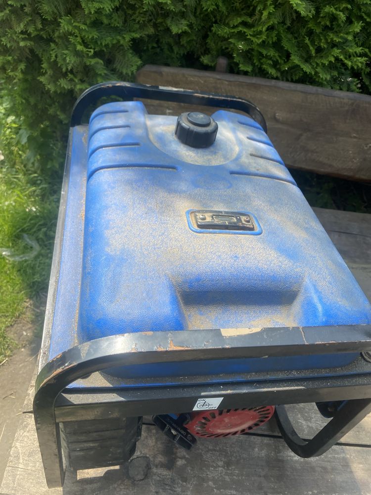 Generator pradotworczy power up 2000w avr