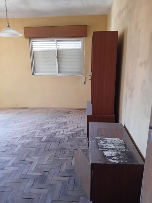 Vende-se casa em Forminhos