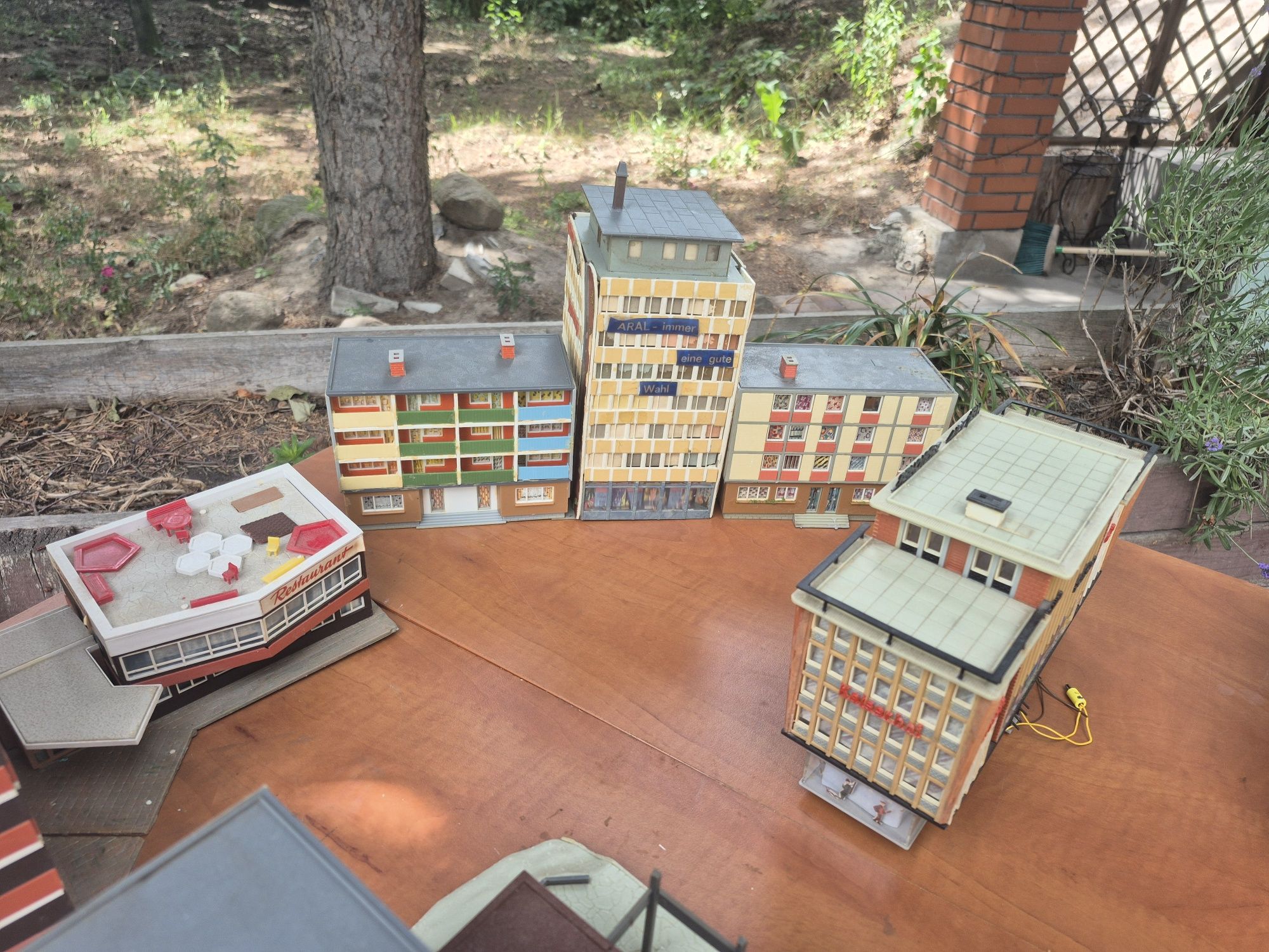 Kompleks Hotelowo-Biurowy w skali H0