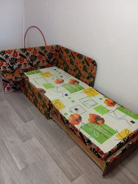 Продам диван раскладной