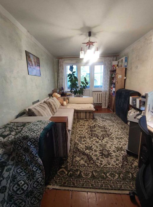 RV S4 Продам 2 комнатную квартиру ХТЗ пр-т Индустриальный