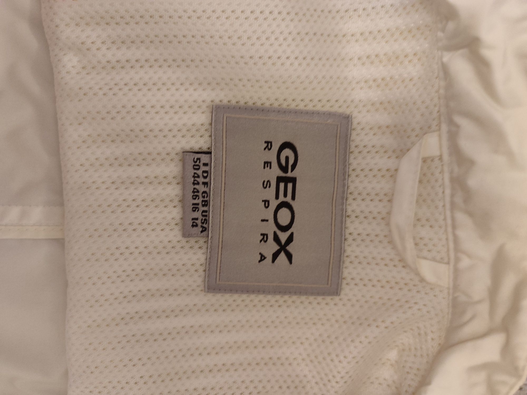 Kurtka biała Geox