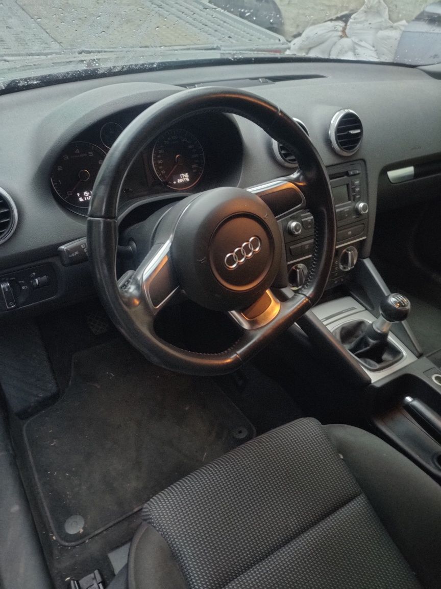 Audi A3 8P A4 B6 B7 A6 C6 kierownica Sline S-line ścięta