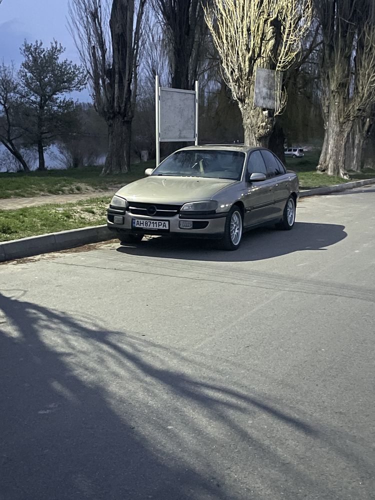 Продам опель омега б