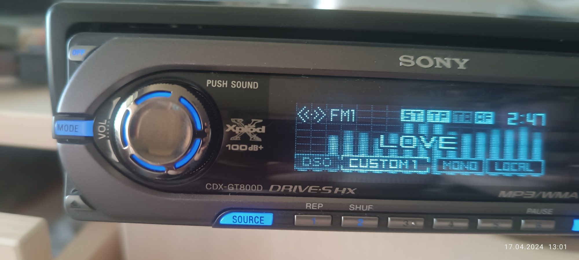 Автомагнитола Sony cdx-gt800d