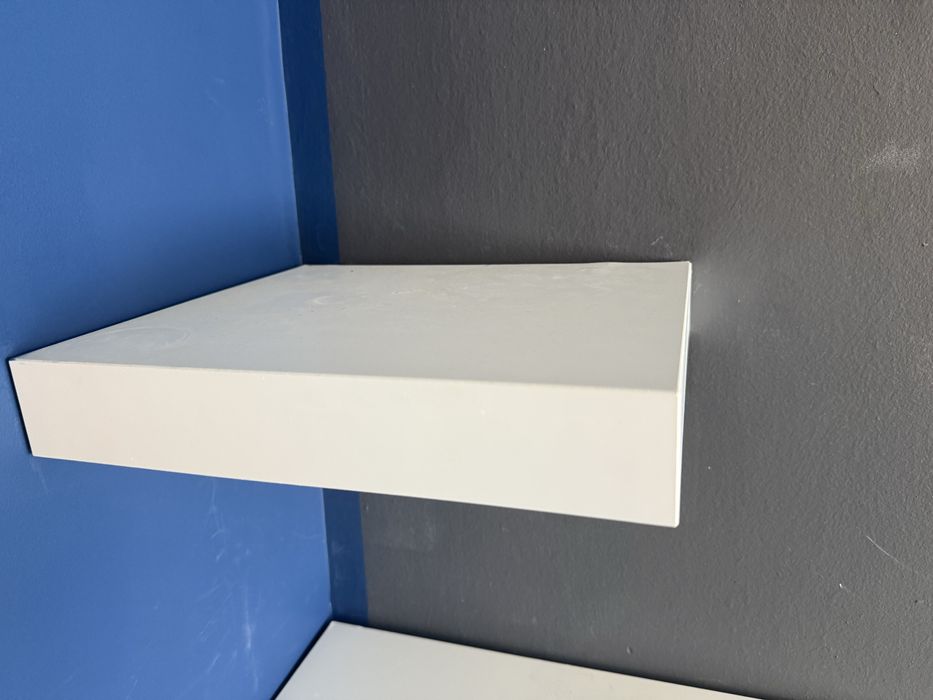 Materac 160x200 + 2 letnie kołdry +1 poduszka  + 3 półki