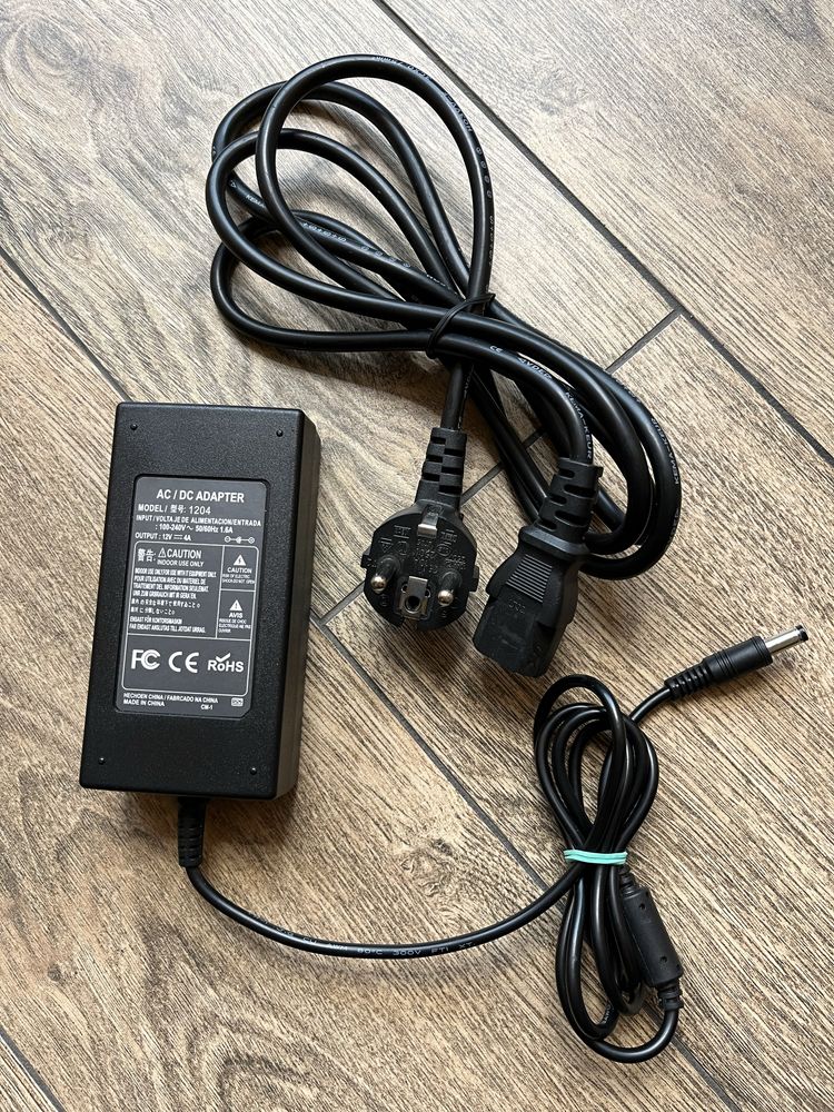 Блок живлення (12V4A) AC/DC адаптер, зарядне для ноутбука
