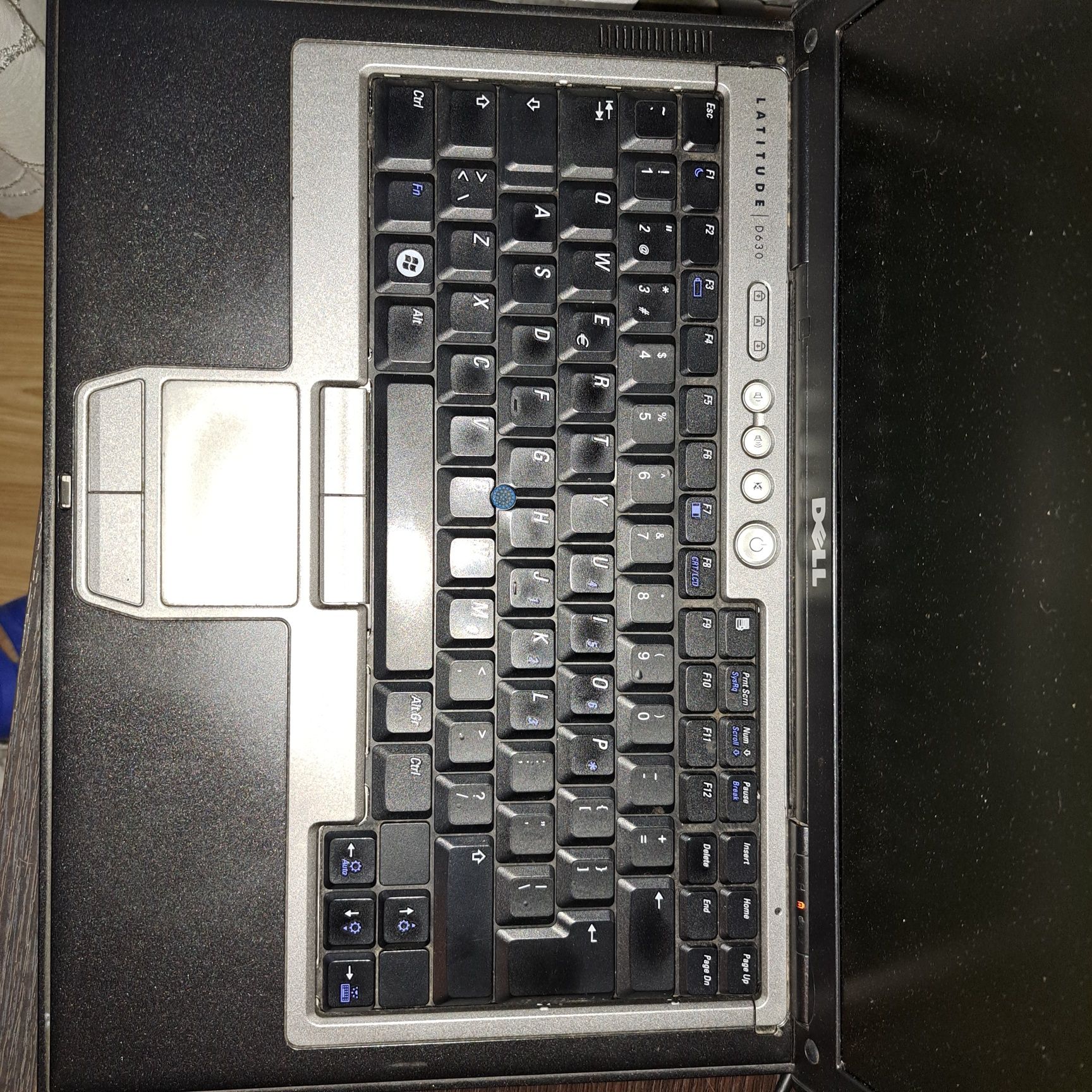 Sprzedam laptop Dell latitude d630 14 cali