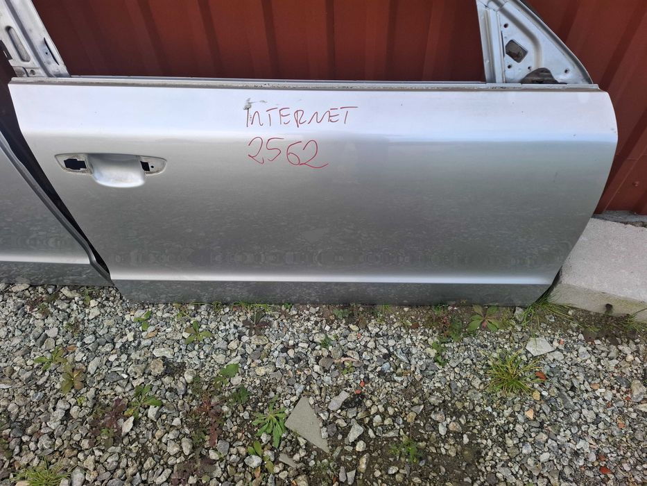 skoda superb 2 kombi drzwi la7w