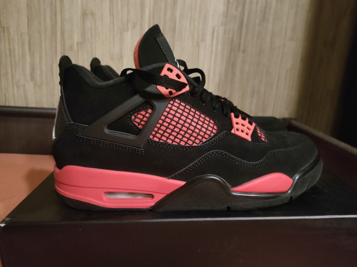 Jordan 4 Red Thunder