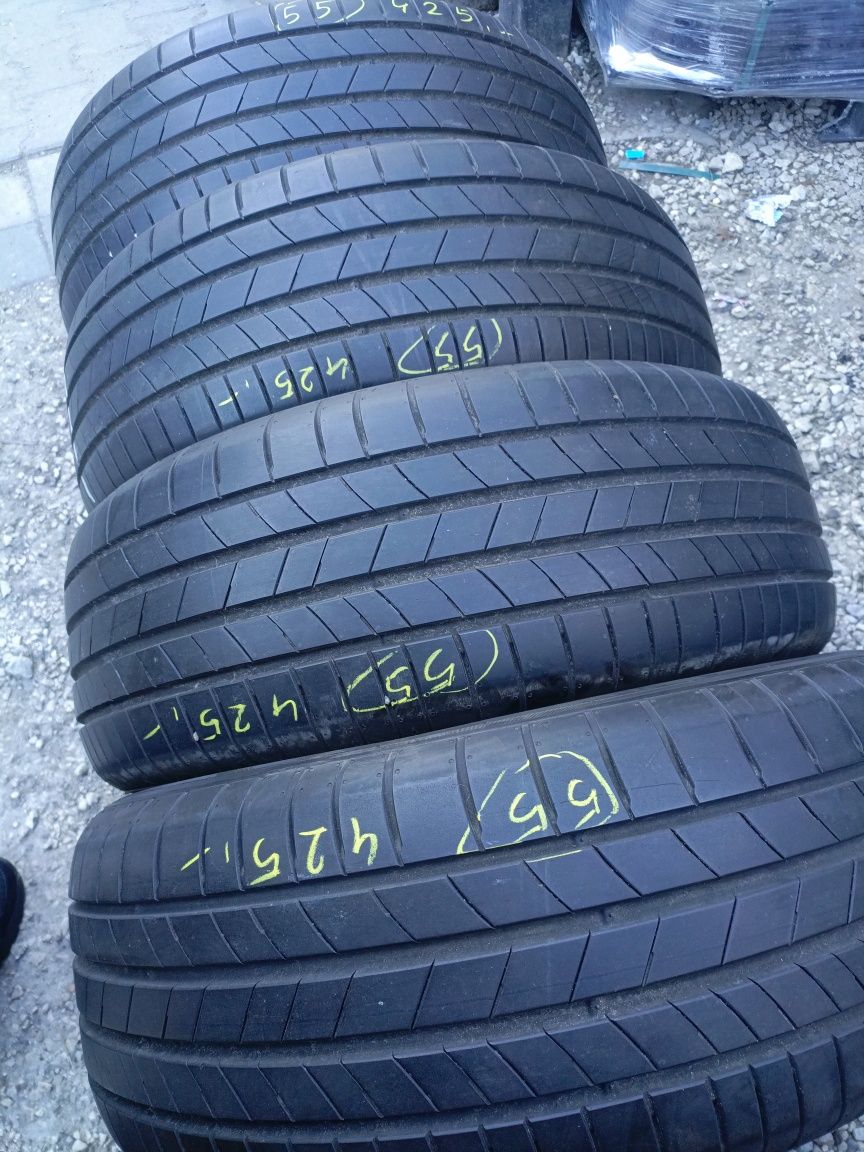 Opony letnie 235/55/17 Kumho 2024r