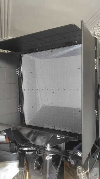 Painel Luz - Varytec VP-1 DMX Video BiLight Panel (tenho 2 unidades)