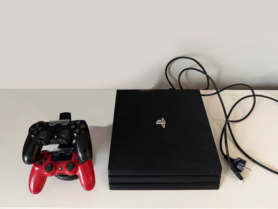Konsola PS4 PRO Playstation 4 PRO 1Tb