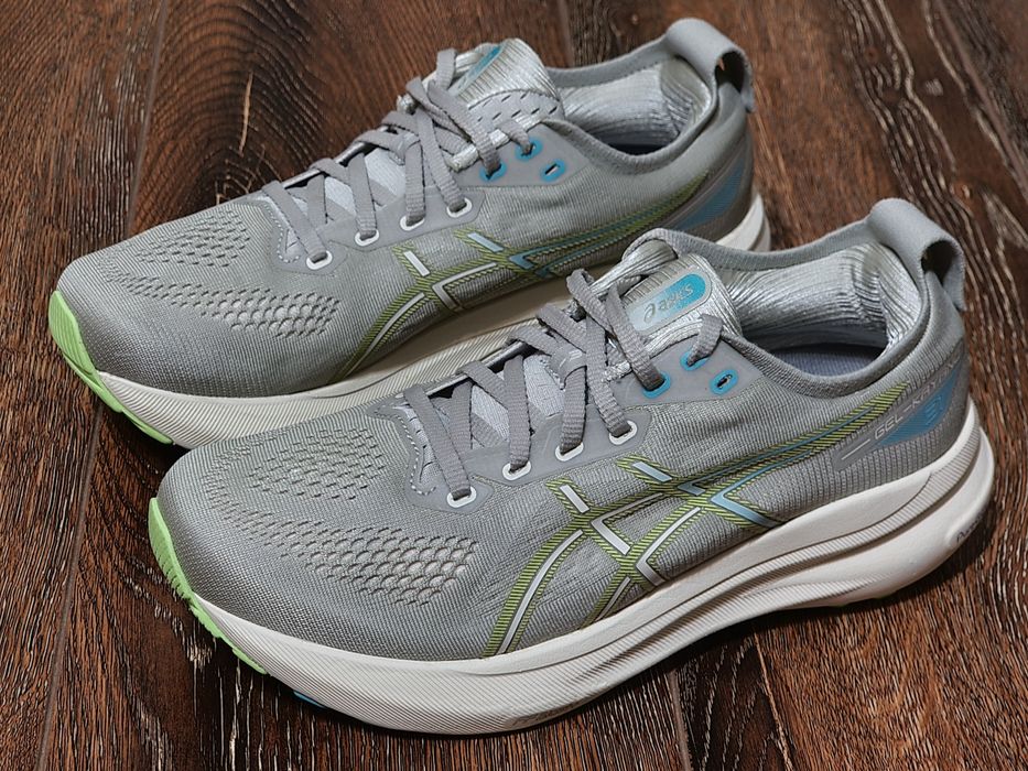 Оригінал 100% чоловічі кросівки asics kayano 31   eur 41.5