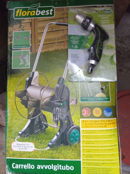 Enrolador de mangueira e pistola de rega