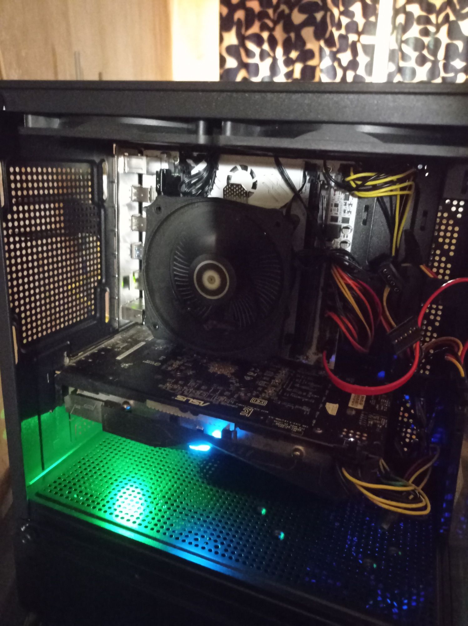 ПК  INTEL XEON 14ядер 28потоків