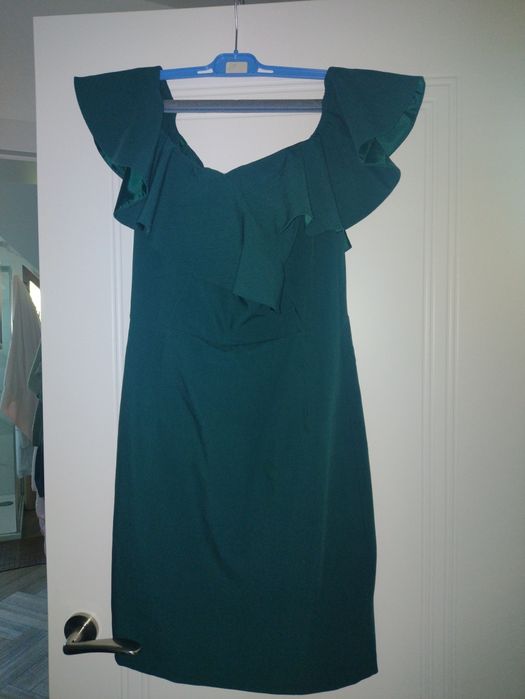 Reserved elegancka sukienka 158 34
