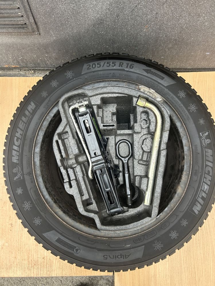 Домкрат VW Passat B6 B7 B8 Golf 6 7 Touran Skoda A5 A7 Super B
