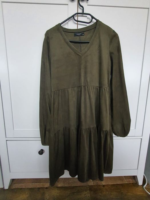 Sukienka luźna z eko skóry zamszowej