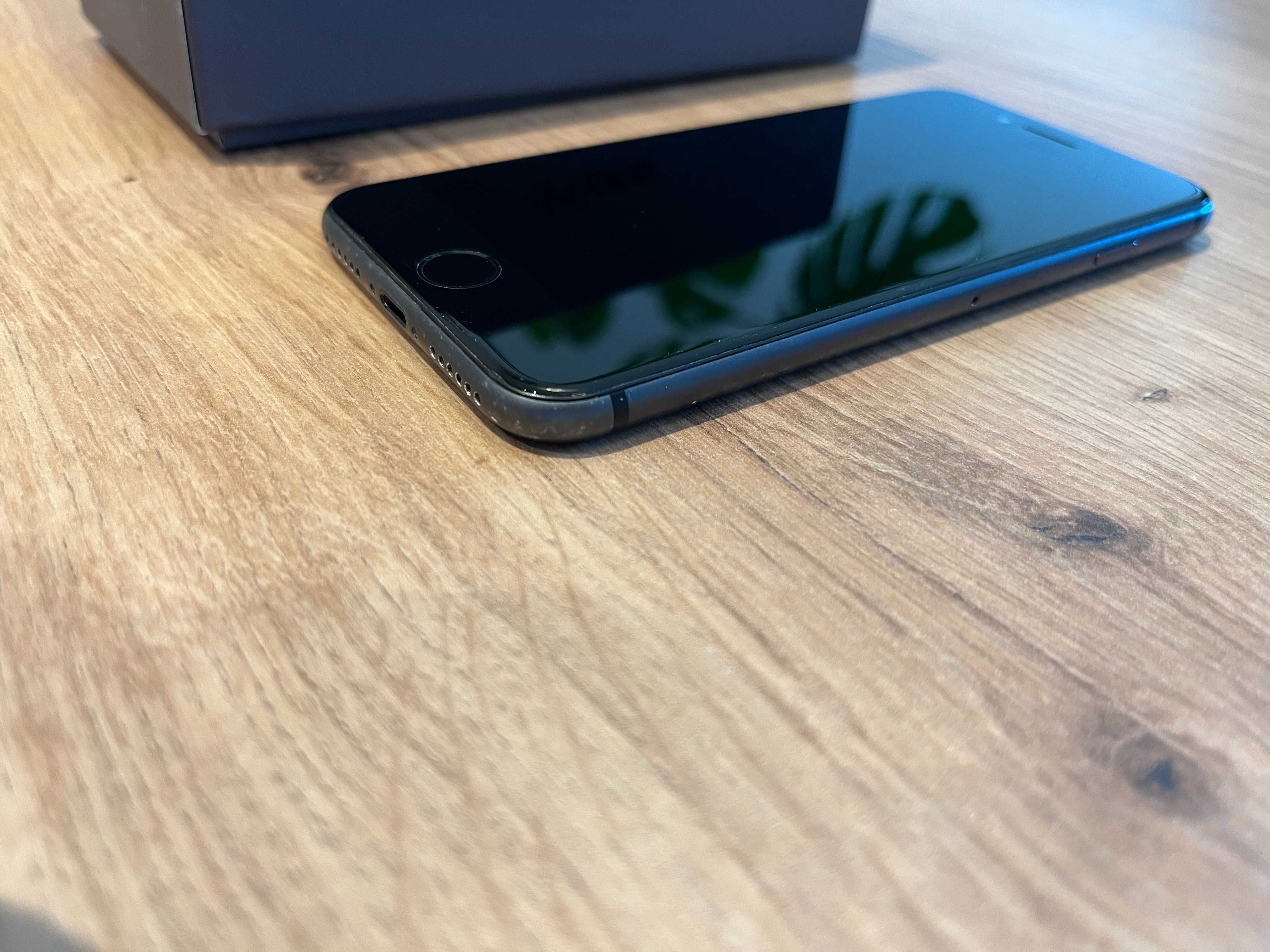 Iphone 8 65 GB Space Gray